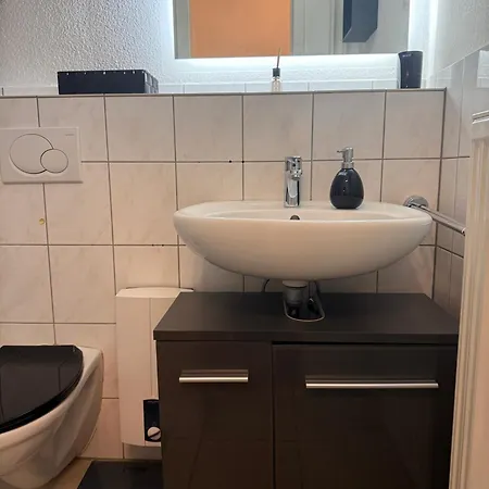 Helle Wohlfuehlwohnung In Lage