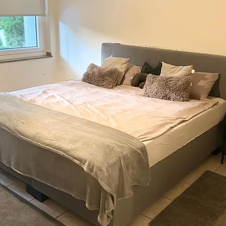 Helle Wohlfuehlwohnung In Lage Apartmán