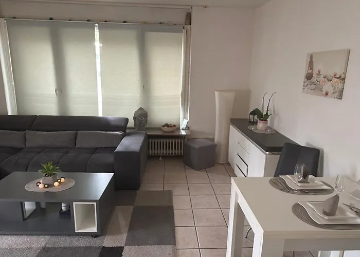 Апартаменты Helle Wohlfuehlwohnung In Lage Мёнхен-Гладбах